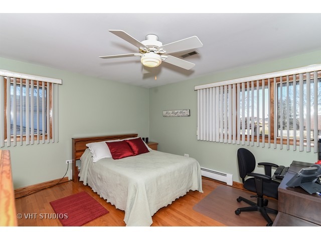 422 Orchard Ln, Beecher, IL 60401 photo 7