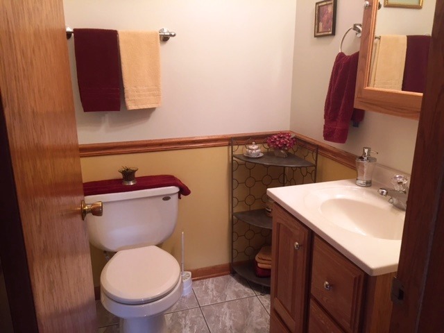422 Orchard Ln, Beecher, IL 60401 photo 11