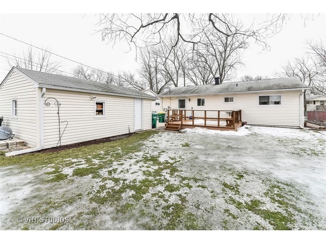 184 Fletcher Dr, Wheeling, IL 60090 photo 10