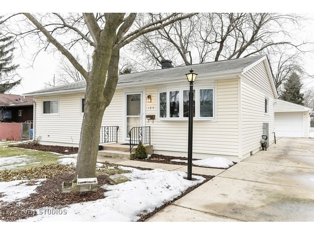 184 Fletcher Dr, Wheeling, IL 60090 photo 1