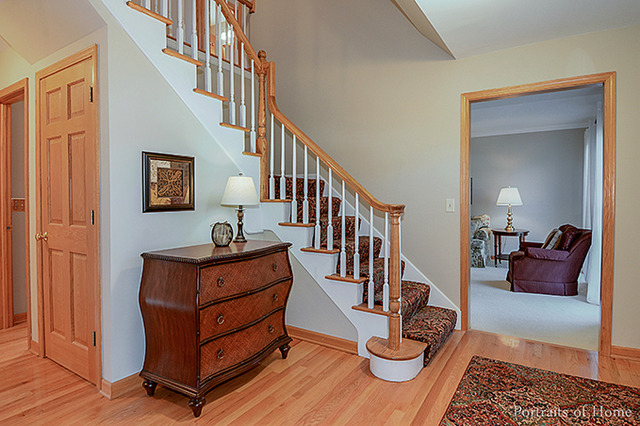 470 Glen Echo Rd, Naperville, IL 60565 photo 2