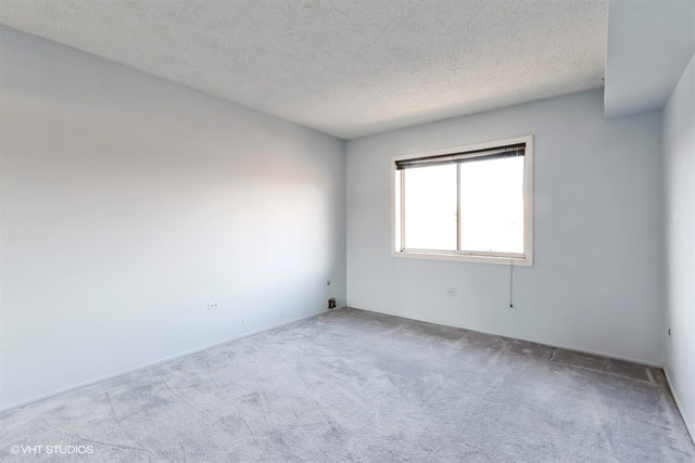 706 Cobblestone Cir #D, Glenview, IL 60025 photo 13