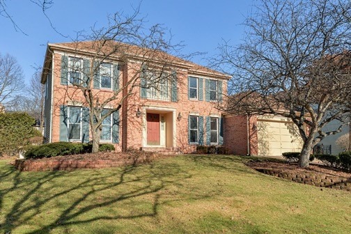 2073 Wexford Cir, Wheaton, IL 60189 photo 1