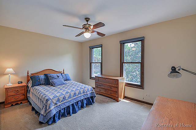 2073 Wexford Cir, Wheaton, IL 60189 photo 14