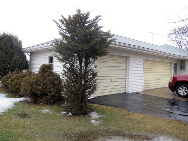 1026 Bluff Rd, Dixon, IL 61021 photo 11