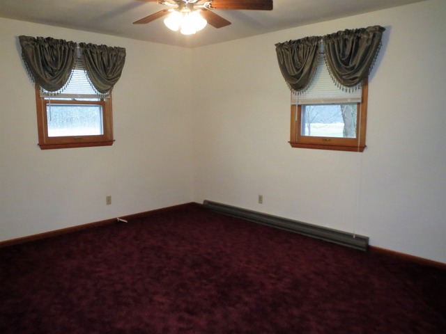 1026 Bluff Rd, Dixon, IL 61021 photo 6