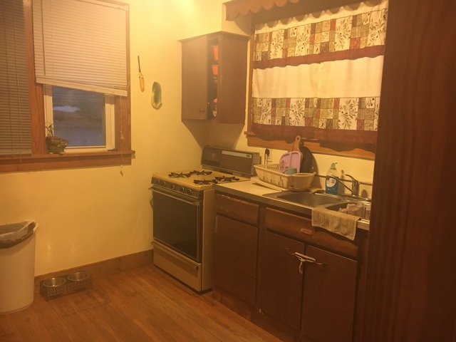 628 Lincoln Ave, Elgin, IL 60120 photo 4