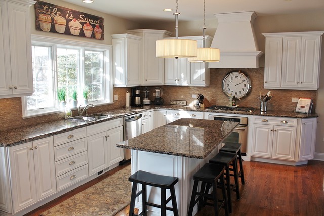 950 Lyons Ridge Dr, Cary, IL 60013 photo 5