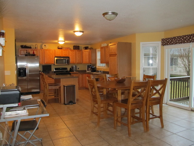 440 Rudin Dr, Clifton, IL 60927 photo 3