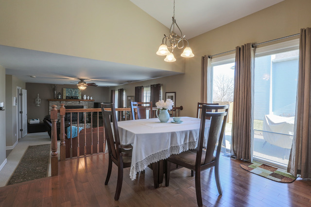 1712 Quinn Dr, Plainfield, IL 60586 photo 4