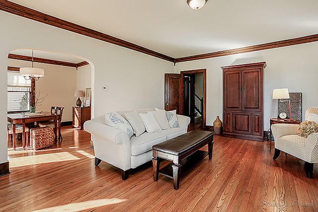335 W Oak Ave, Wheaton, IL 60187 photo 5
