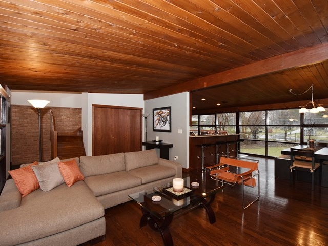 328 W Elm St, Wheaton, IL 60189 photo 6