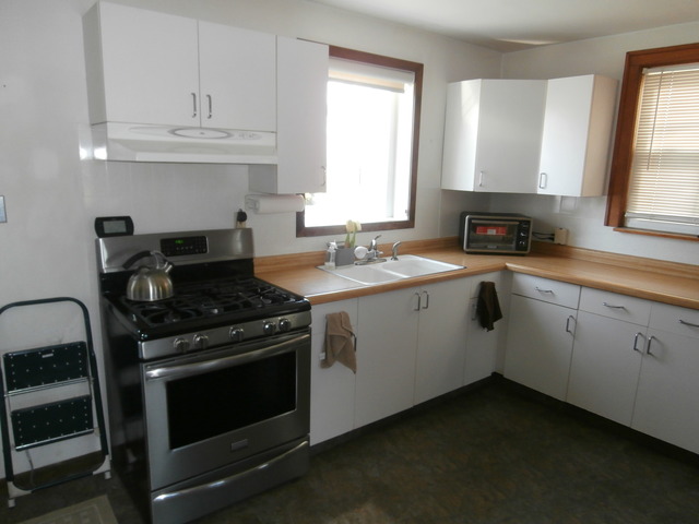 14904 Avers Ave, Midlothian, IL 60445 photo 8
