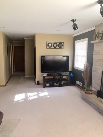 1347 Sundown Dr, Aurora, IL 60506 photo 5