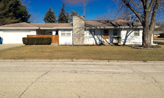 1347 Sundown Dr, Aurora, IL 60506 photo 1