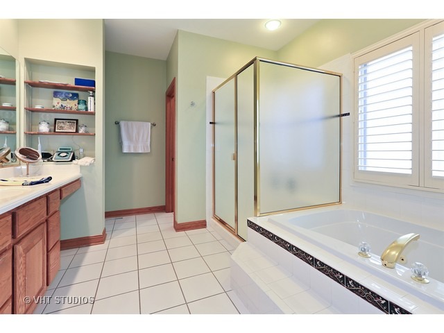 23 Windsor Dr, Elmhurst, IL 60126 photo 12