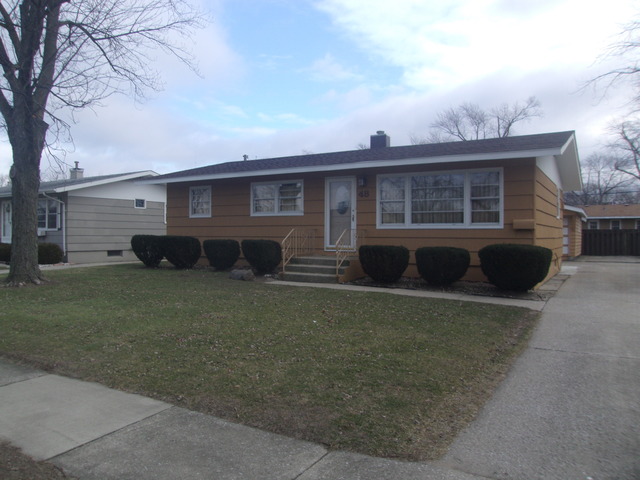 48 Blackhawk Dr, Thornton, IL 60476 photo 3