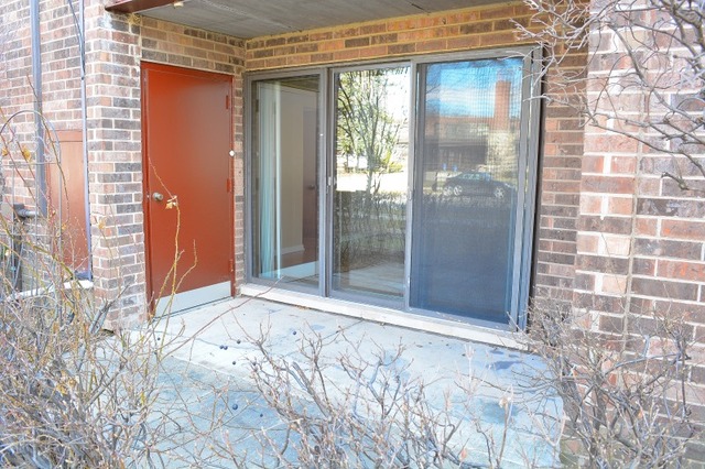 825 Pearson St #1D, Des Plaines, IL 60016 photo 12