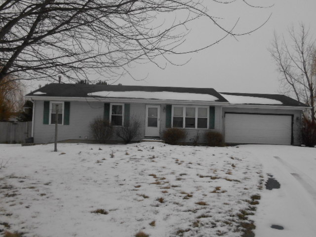 135 Cloud Mist Ct, Capron, IL 61012 photo 1