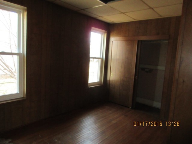 301 E Morris St, Morrison, IL 61270 photo 6