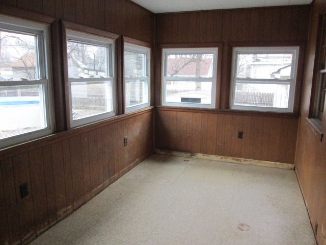 17 E 31st Pl, Steger, IL 60475 photo 9