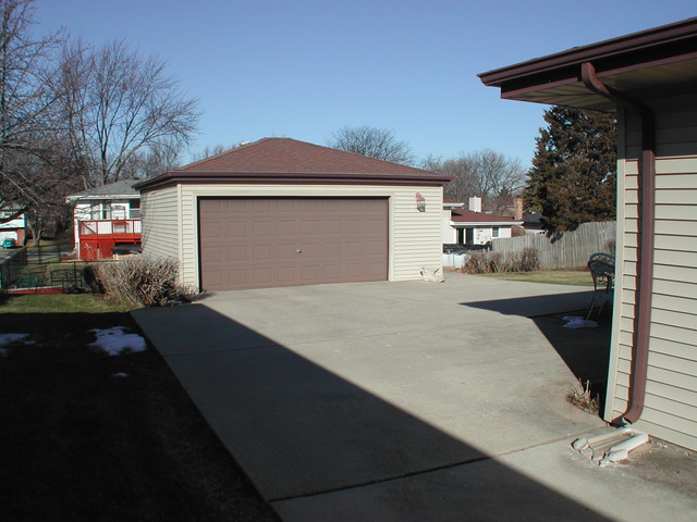 742 Evergreen Ln, Bartlett, IL 60103 photo 15