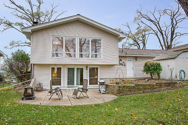 1130 Glen Ln, Hoffman Estates, IL 60169 photo 17