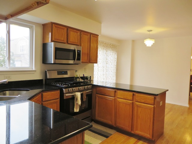 778 Teasel Ln, Aurora, IL 60504 photo 4