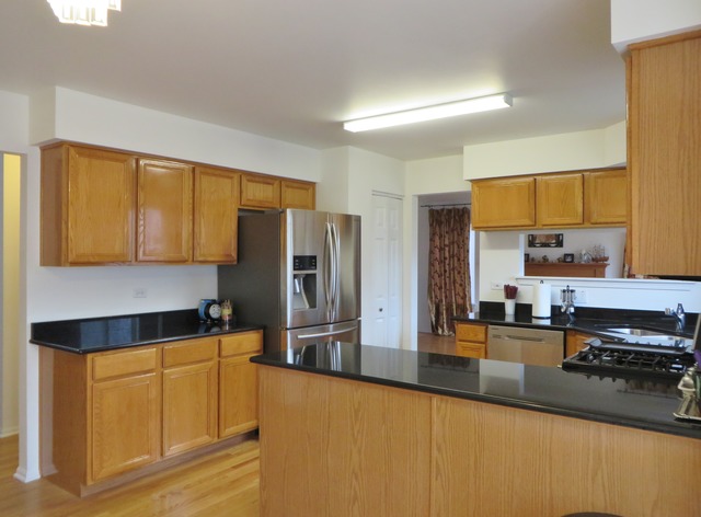 778 Teasel Ln, Aurora, IL 60504 photo 3