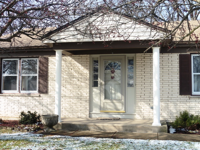 805 Melrose Ct, Mchenry, IL 60050 photo 1