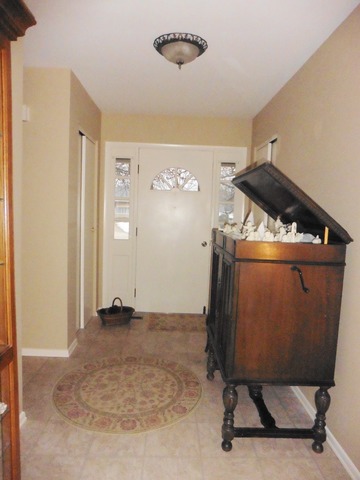 805 Melrose Ct, Mchenry, IL 60050 photo 4