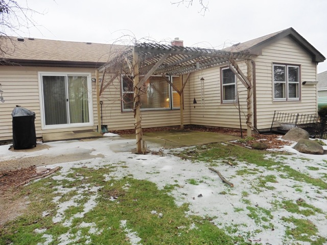 805 Melrose Ct, Mchenry, IL 60050 photo 16