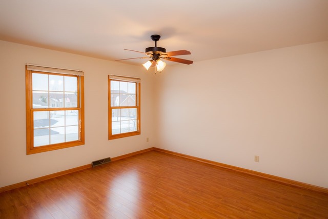 6232 Schaumburg Ln, Roscoe, IL 61073 photo 12