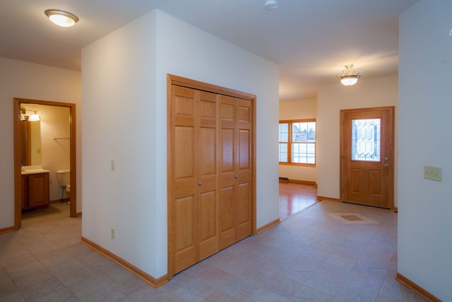 6232 Schaumburg Ln, Roscoe, IL 61073 photo 17