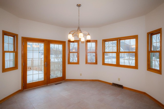 6232 Schaumburg Ln, Roscoe, IL 61073 photo 14