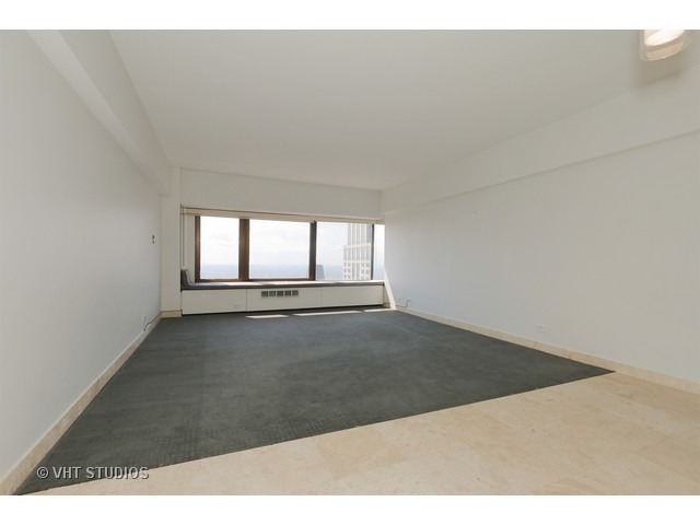 175 E Delaware Pl #6001, Chicago, IL 60611 photo 5