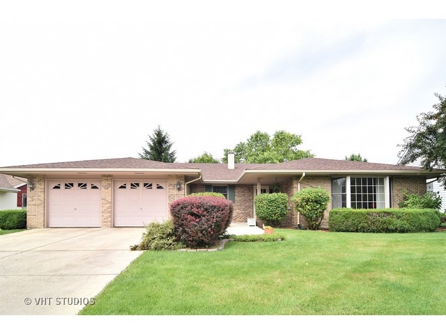 876 Middleton Ln, Bartlett, IL 60103 photo 1