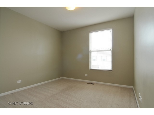 2808 Neubauer Cir, Lake Villa, IL 60046 photo 16