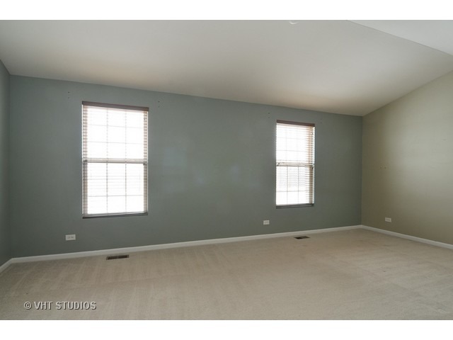 2808 Neubauer Cir, Lake Villa, IL 60046 photo 12