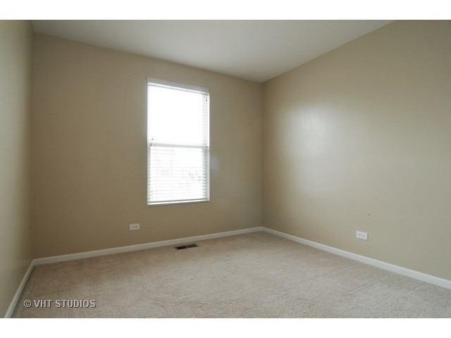2808 Neubauer Cir, Lake Villa, IL 60046 photo 15