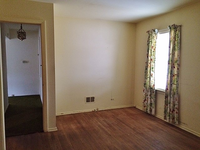 5822 Bohlander Ave, Berkeley, IL 60163 photo 7