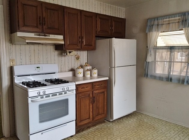 5822 Bohlander Ave, Berkeley, IL 60163 photo 3