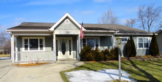 650 Flagstaff Ln, Hoffman Estates, IL 60169 photo 1