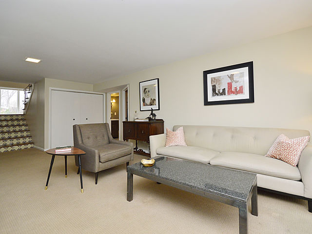 9407 Ewing Ave, Evanston, IL 60203 photo 16