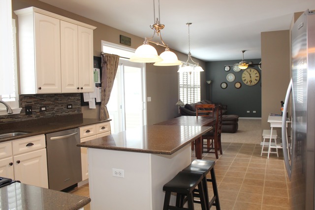 2205 Tyler Trl, Mchenry, IL 60050 photo 5