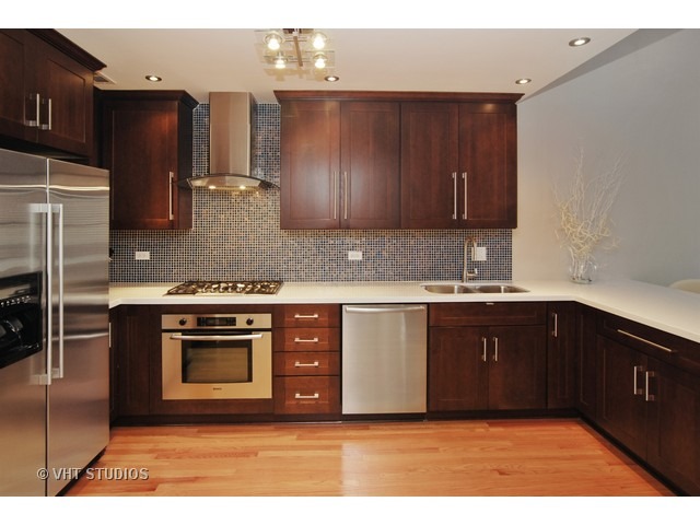 12 E Quincy St #4, Riverside, IL 60546 photo 7