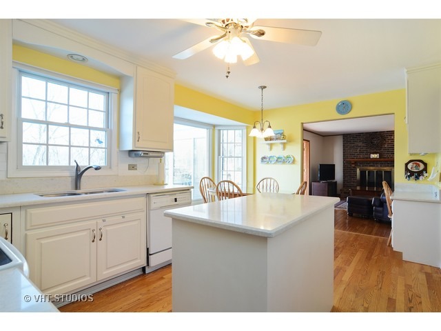 2602 Mill Creek Ln, Rolling Meadows, IL 60008 photo 5