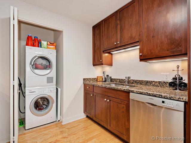 60 E Monroe St #1906, Chicago, IL 60603 photo 13