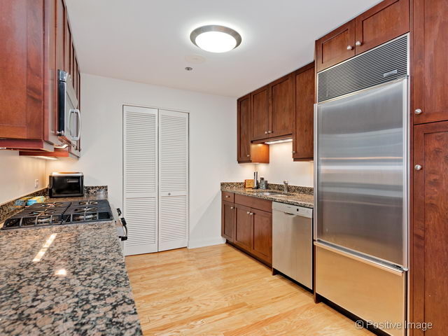 60 E Monroe St #1906, Chicago, IL 60603 photo 11