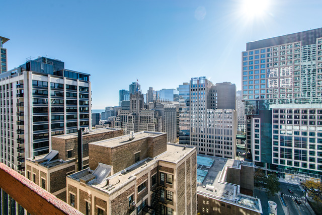 201 E Chestnut St #24D, Chicago, IL 60611 photo 7